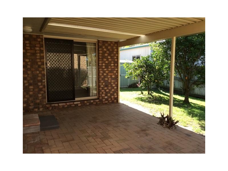 13 Woodland Close, Torquay QLD 4655