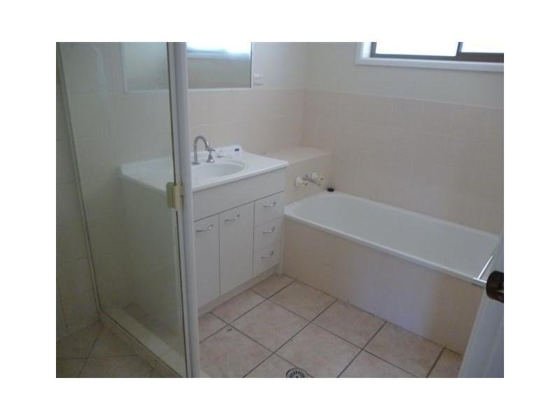 22 Kuruman Street, Scarness QLD 4655