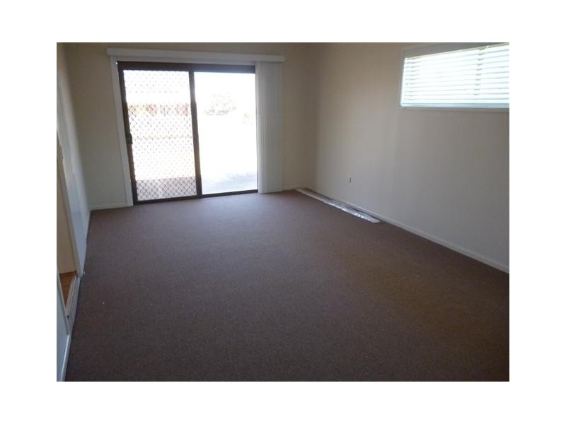 22 Kuruman Street, Scarness QLD 4655