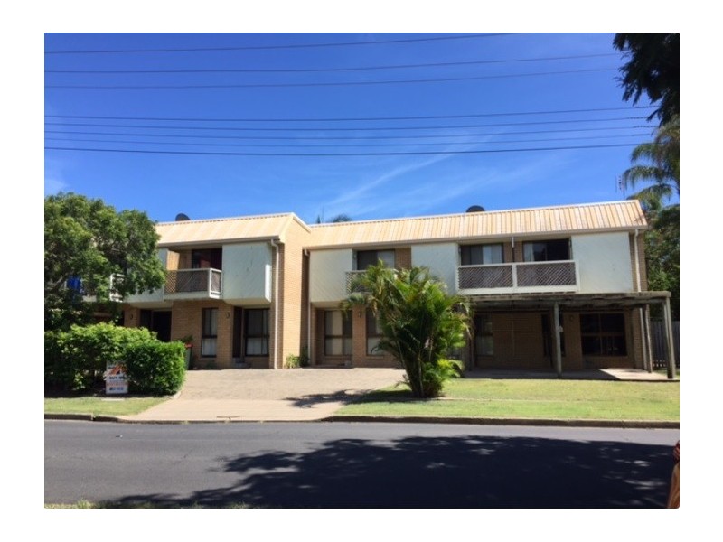 2/10 Denman Camp Road, Torquay QLD 4655
