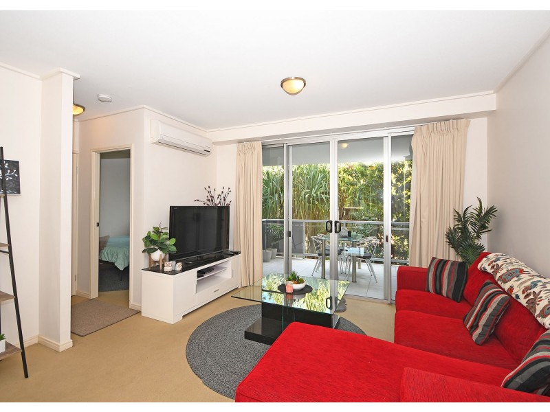 61/68 Pulgul Street, Urangan QLD 4655