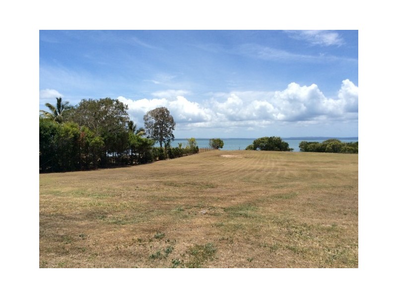 31 Pelican Avenue, Booral QLD 4655