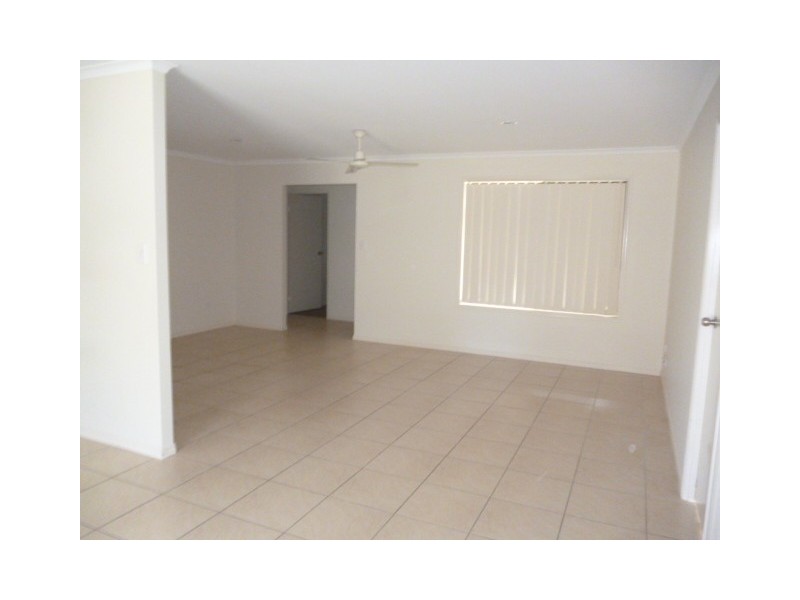 12 Ladbroke Crescent, Urangan QLD 4655