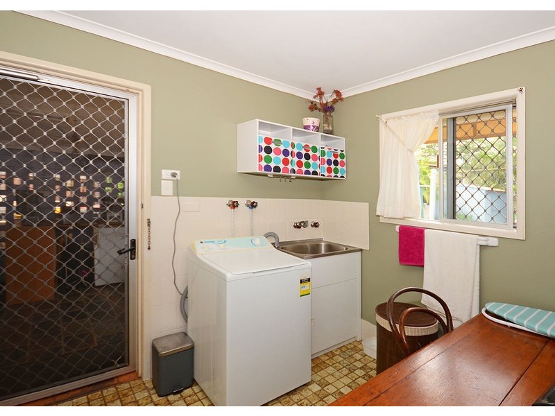 22 Eurong Avenue, Pialba QLD 4655