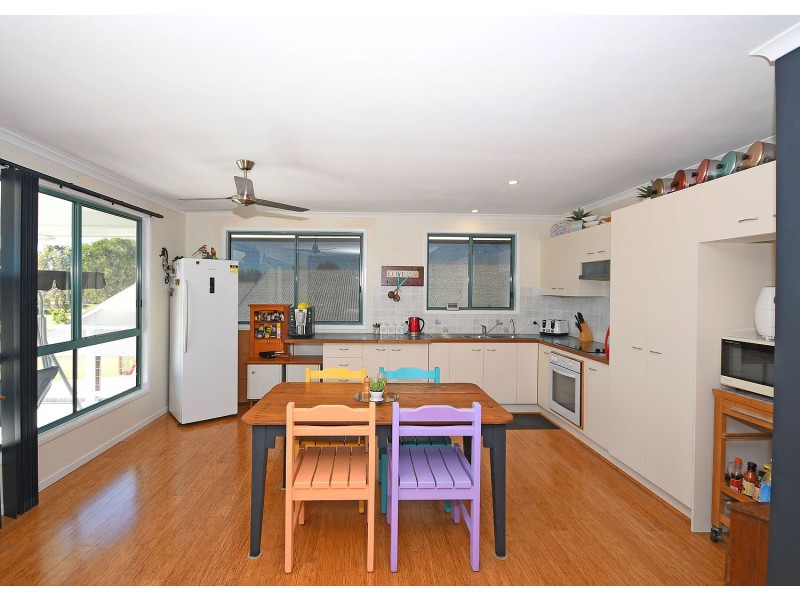 36 Orchid Drive, Burrum Heads QLD 4659