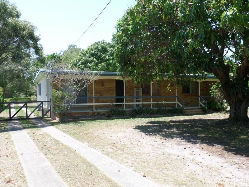 34 Neils Street, Pialba QLD 4655