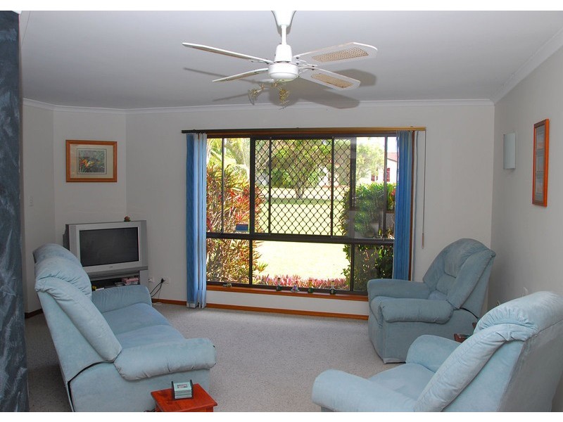 15. Southerden Street, Torquay QLD 4655