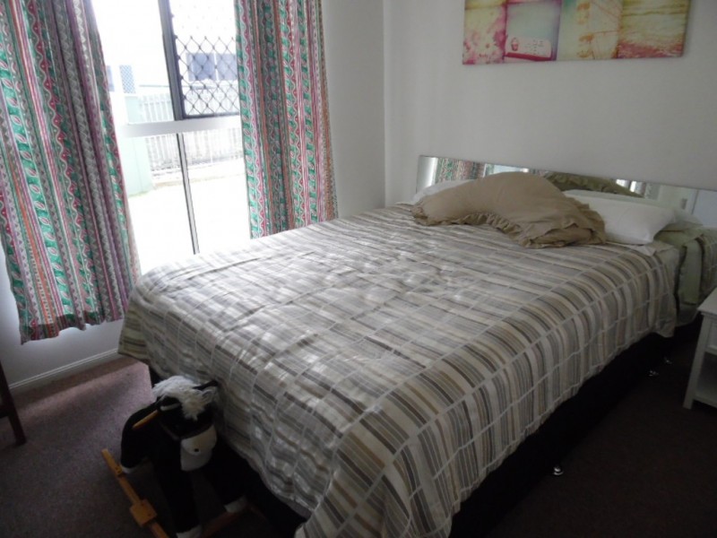 5 Gatakers Lane, Point Vernon QLD 4655