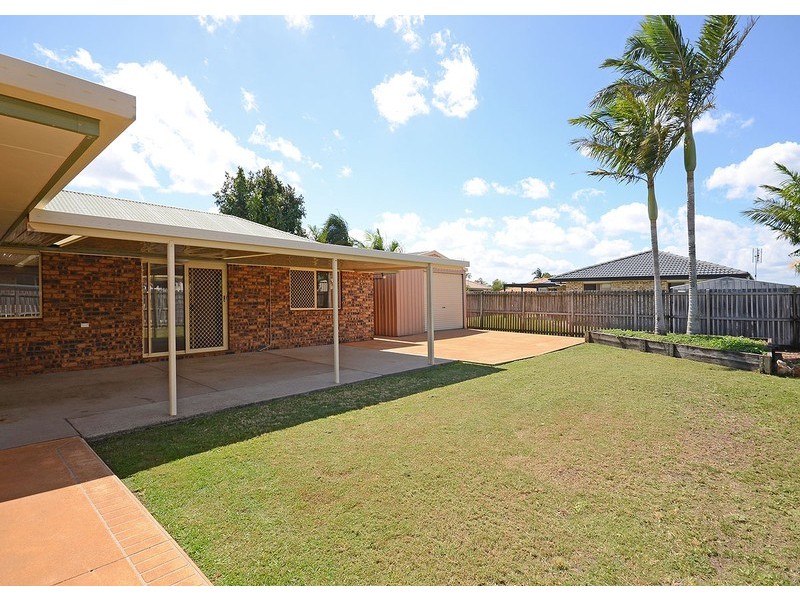 68 Hansen Street, Urangan QLD 4655