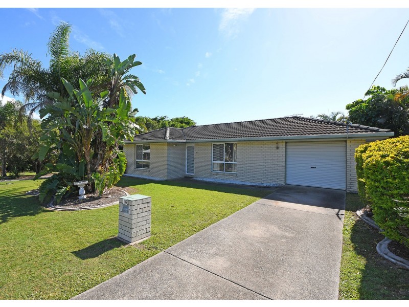 16 Debra Court, Urangan QLD 4655