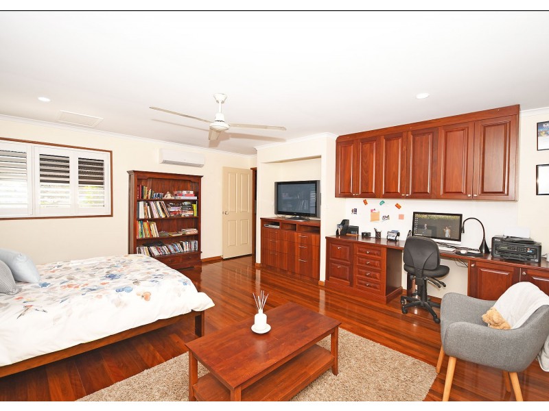 7 Windemere Road, Wondunna QLD 4655