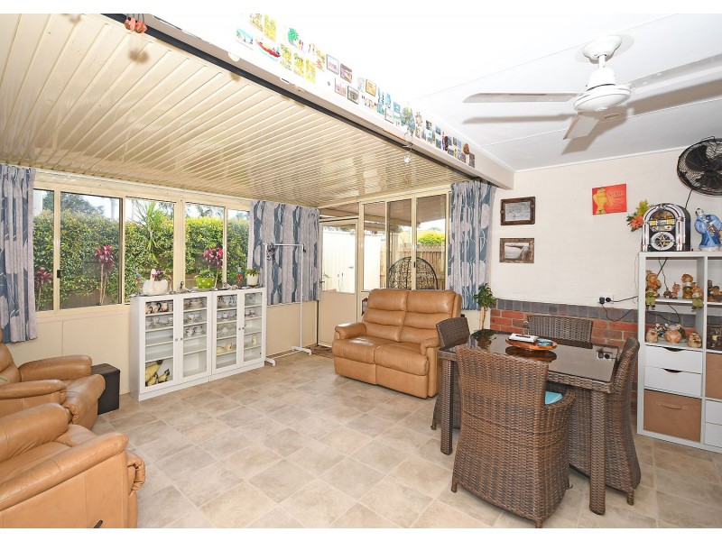U114, 34 Elizabeth Street, Urangan QLD 4655
