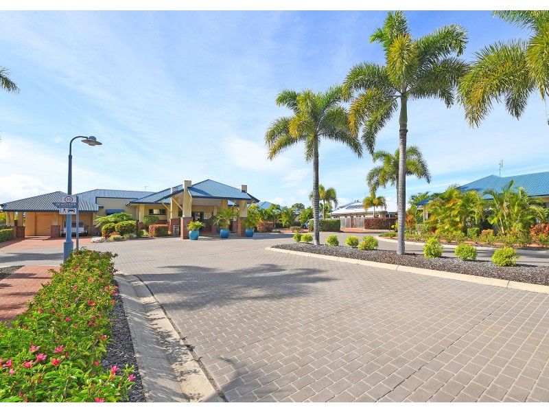 U114, 34 Elizabeth Street, Urangan QLD 4655