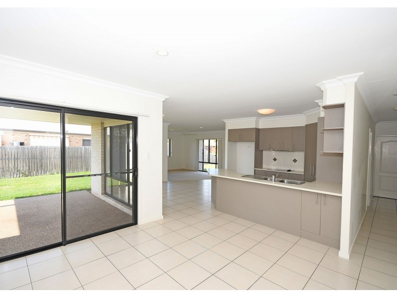 23 Lancaster Circuit, Urraween QLD 4655