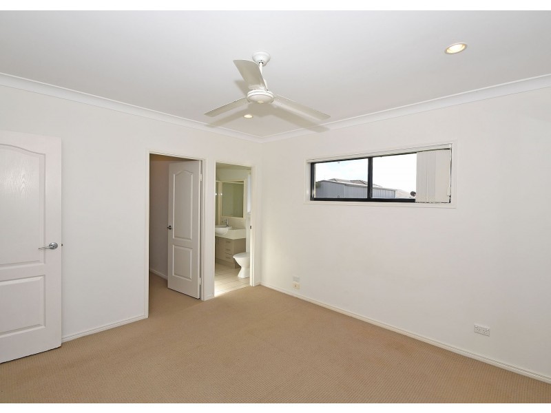 23 Lancaster Circuit, Urraween QLD 4655