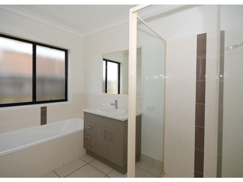 23 Lancaster Circuit, Urraween QLD 4655