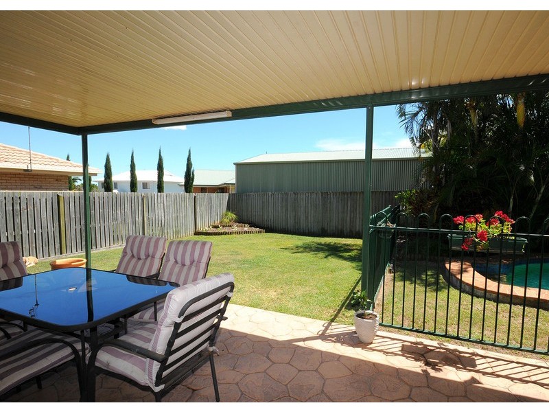 3 Faye Avenue, Scarness QLD 4655