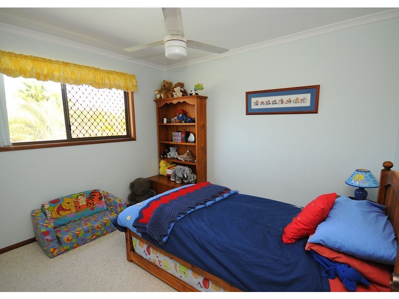 3 Faye Avenue, Scarness QLD 4655