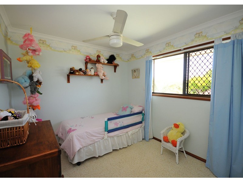 3 Faye Avenue, Scarness QLD 4655