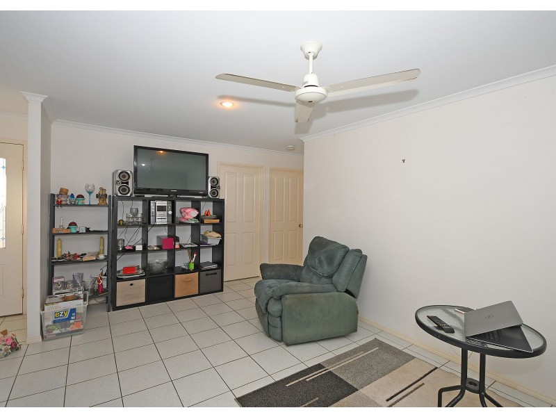 28 Bushlark Avenue, Eli Waters QLD 4655