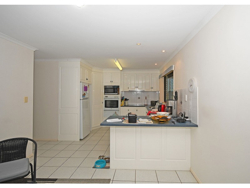 28 Bushlark Avenue, Eli Waters QLD 4655