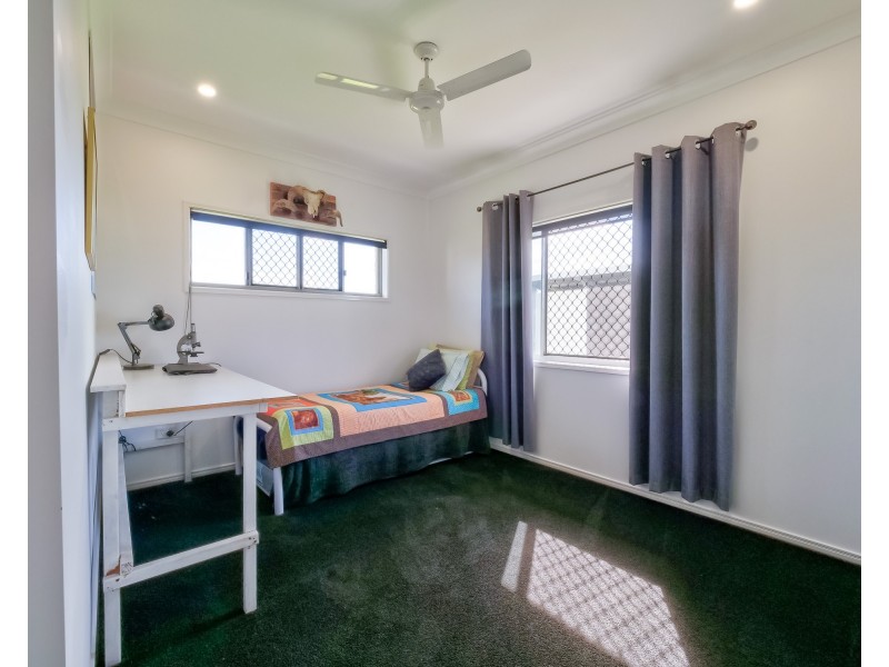 251 Lower Mountain Road, Dundowran QLD 4655