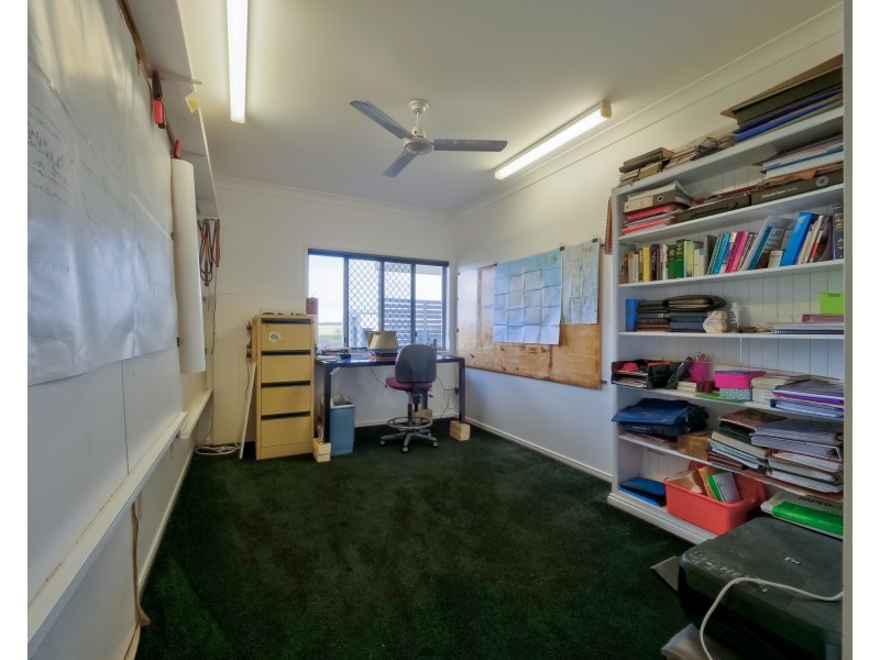 251 Lower Mountain Road, Dundowran QLD 4655