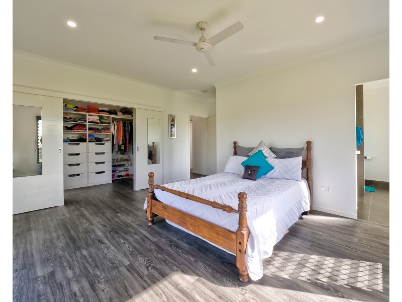 251 Lower Mountain Road, Dundowran QLD 4655