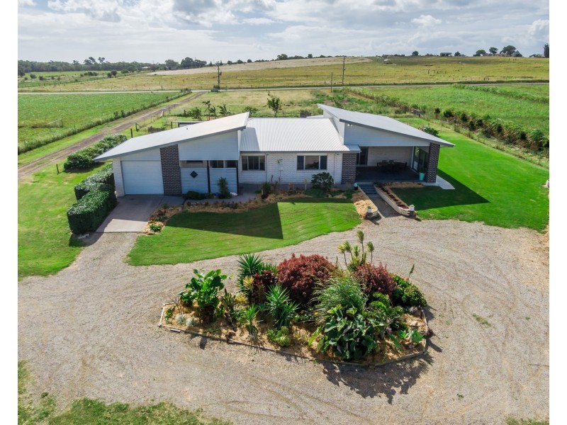 251 Lower Mountain Road, Dundowran QLD 4655