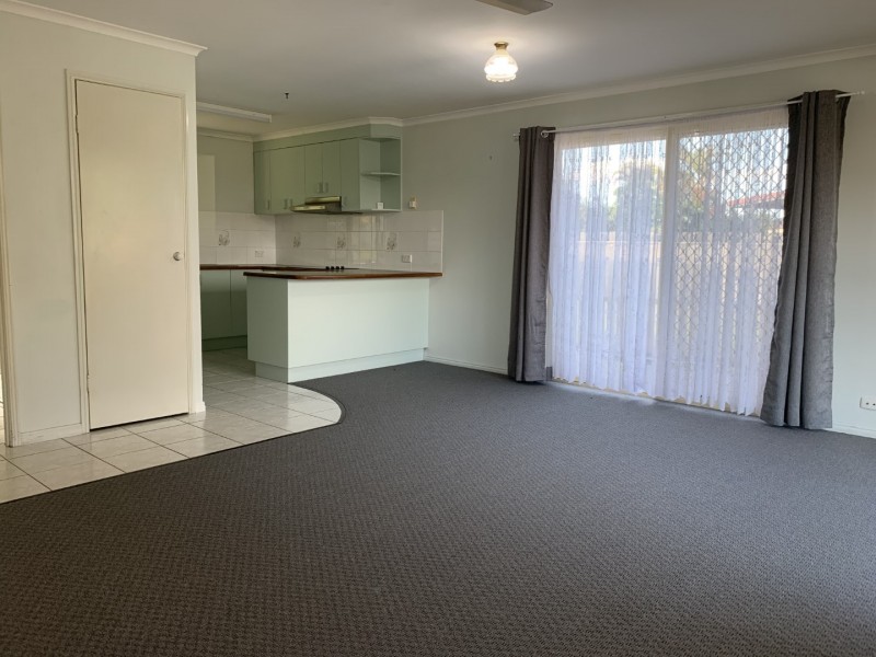 2/9 Forest Close, Kawungan QLD 4655