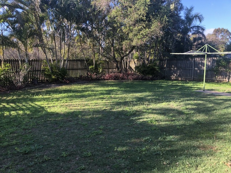 2/9 Forest Close, Kawungan QLD 4655