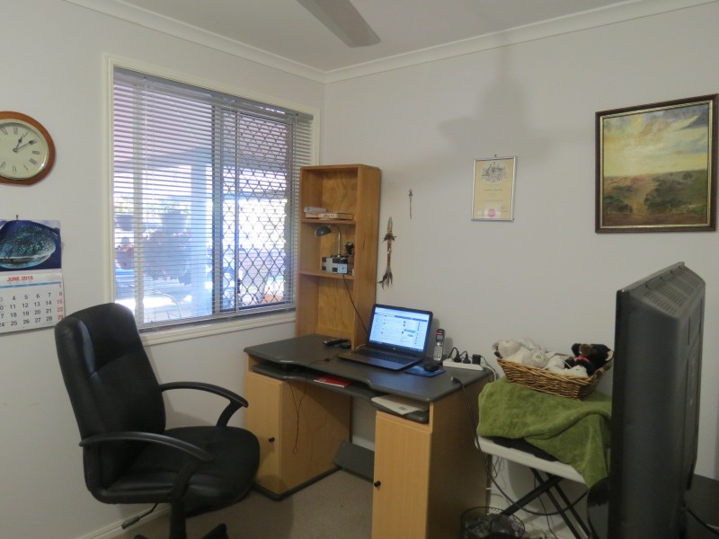 98 Murphy Street, Point Vernon QLD 4655