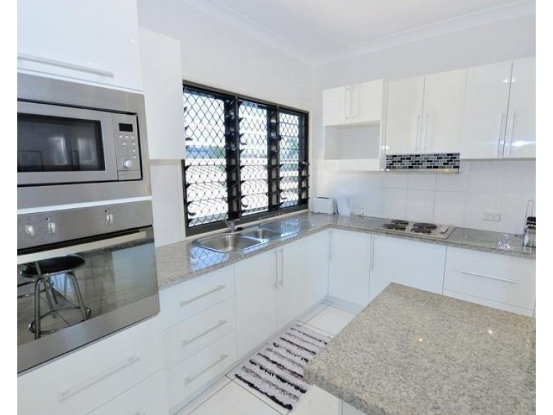 112 Riverview Drive, Burrum Heads QLD 4659