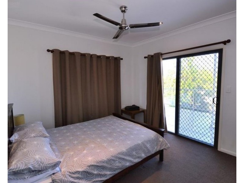 112 Riverview Drive, Burrum Heads QLD 4659