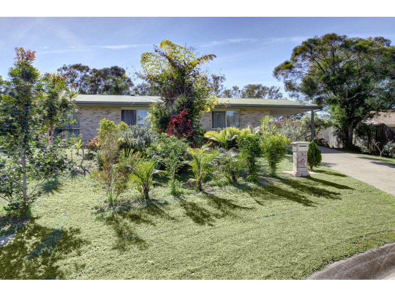 12 Jennylee Close, Urangan QLD 4655