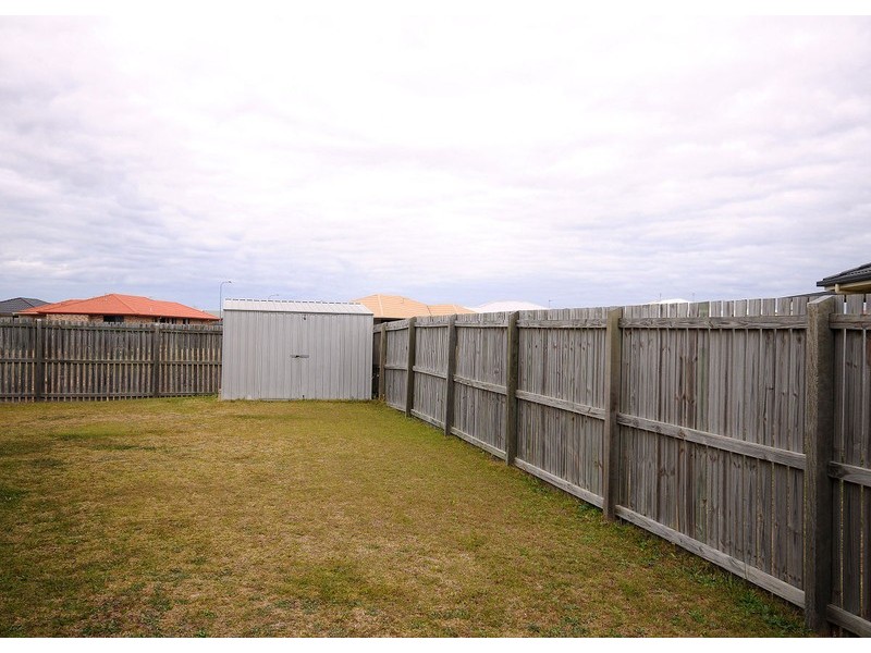 30 Durham Court, Kawungan QLD 4655