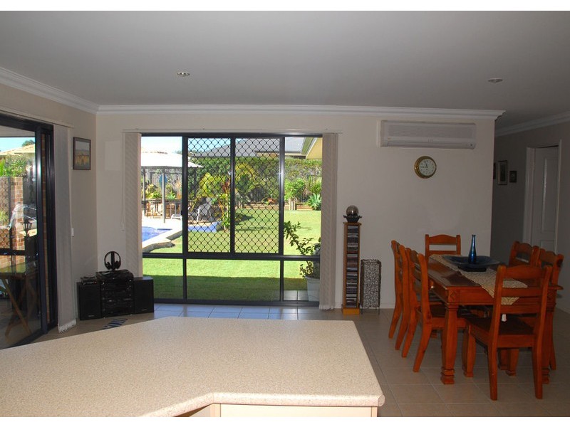 11 Bayley Court, Urraween QLD 4655