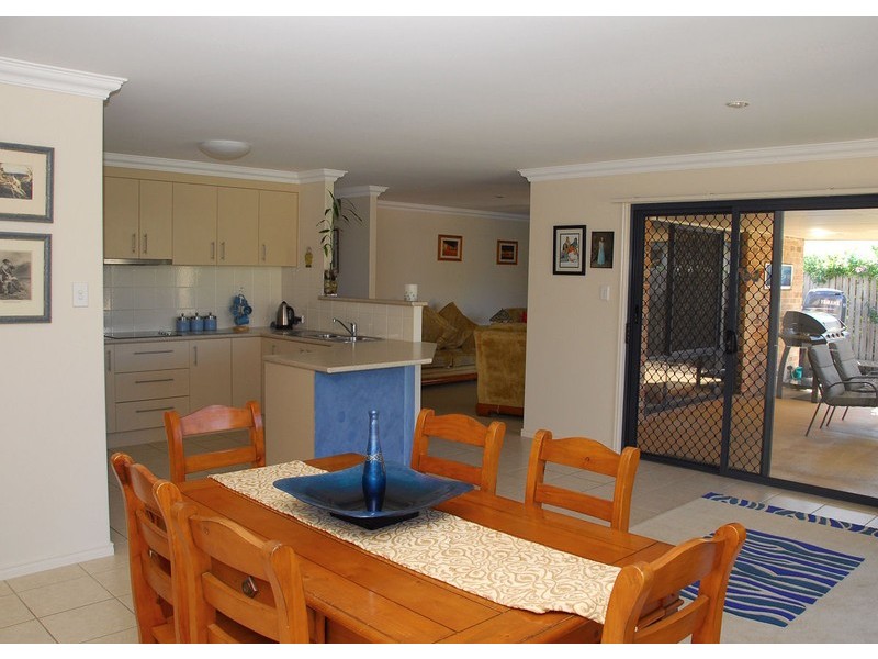 11 Bayley Court, Urraween QLD 4655