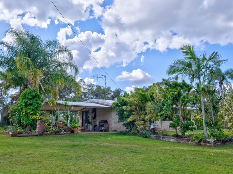 68 Sunnyside Drive, Hervey Bay QLD 4655