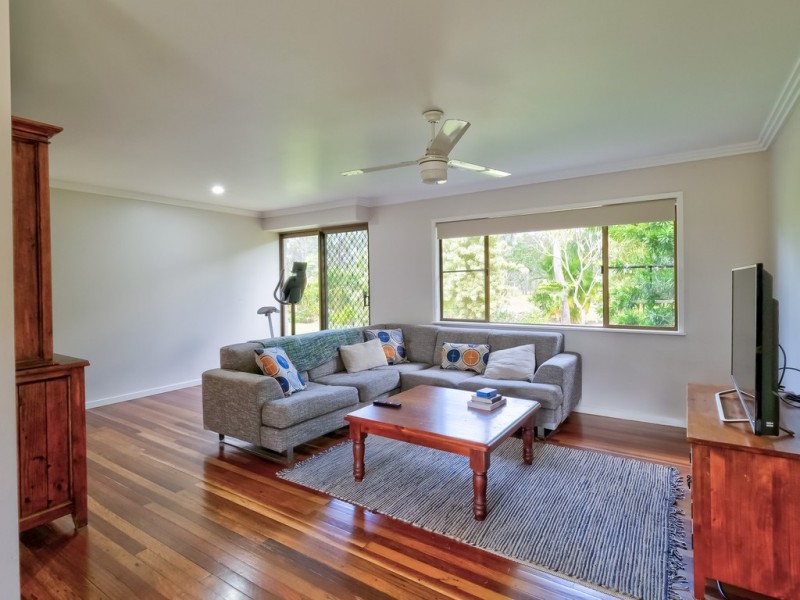68 Sunnyside Drive, Hervey Bay QLD 4655