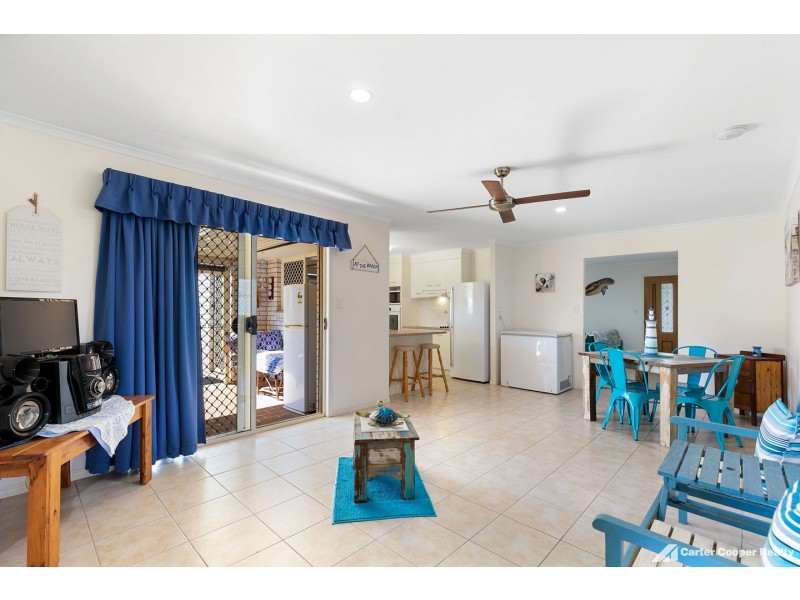 11 Spinnaker Drive, Point Vernon QLD 4655