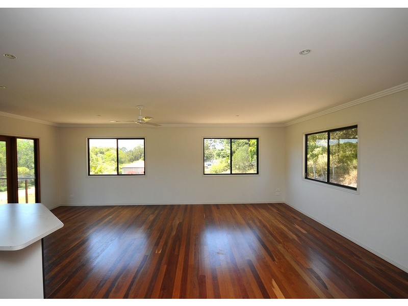 7 Chiquita Crt, Dundowran Beach QLD 4655