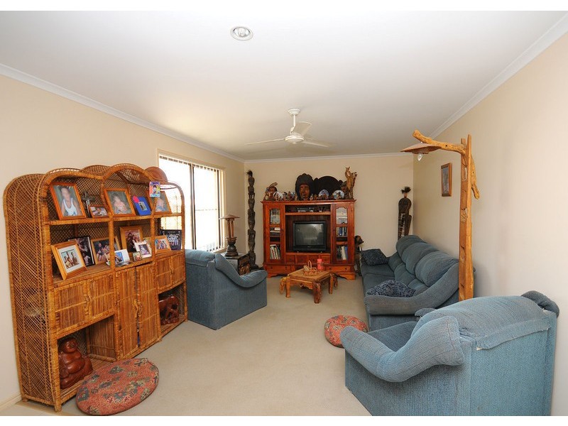 88 Wattle Street, Point Vernon QLD 4655