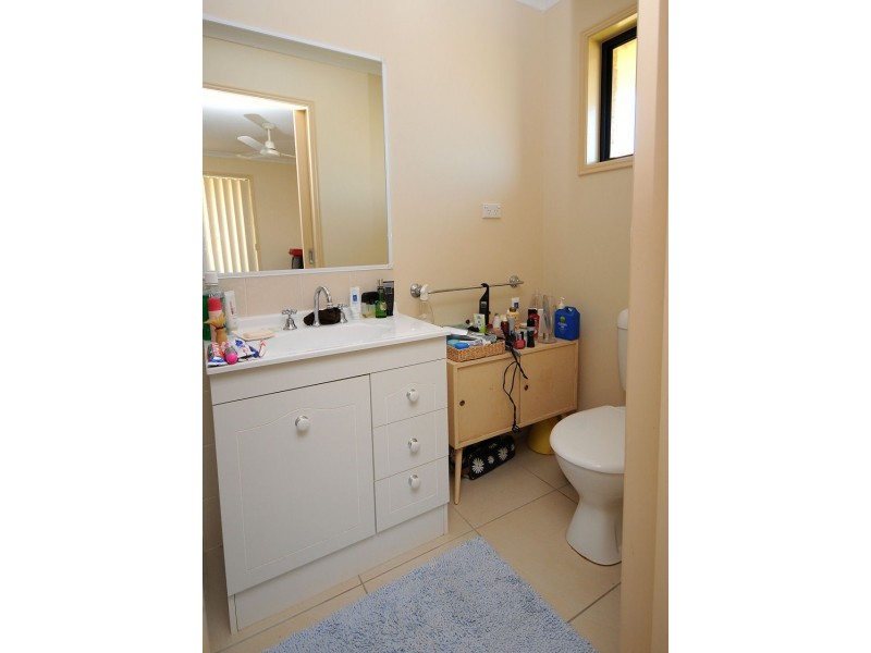 88 Wattle Street, Point Vernon QLD 4655