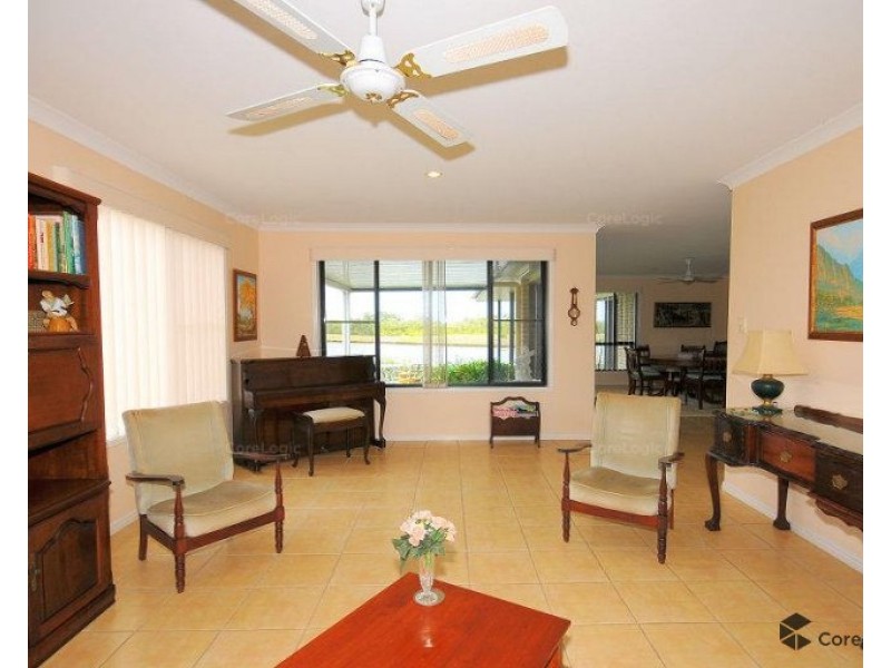 22 Spoonbill Way, Eli Waters QLD 4655