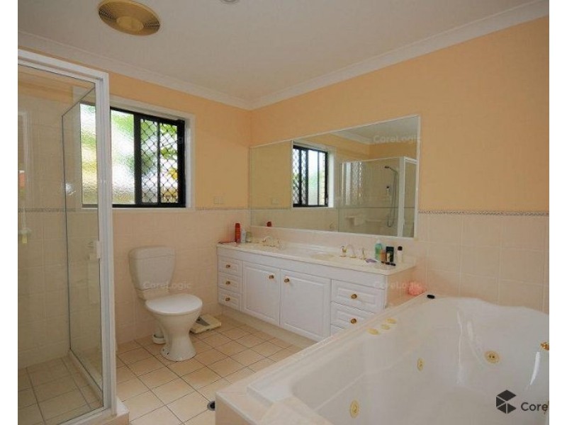 22 Spoonbill Way, Eli Waters QLD 4655