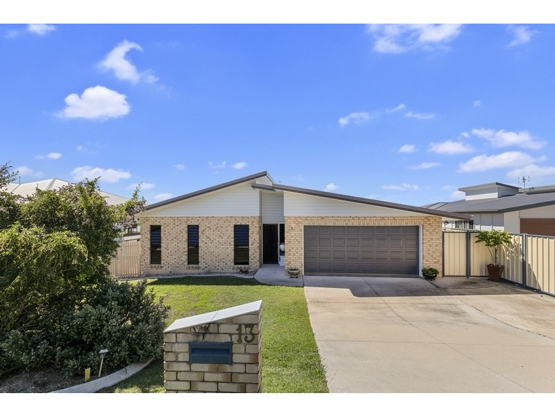13 Sandy View Drive, Nikenbah QLD 4655