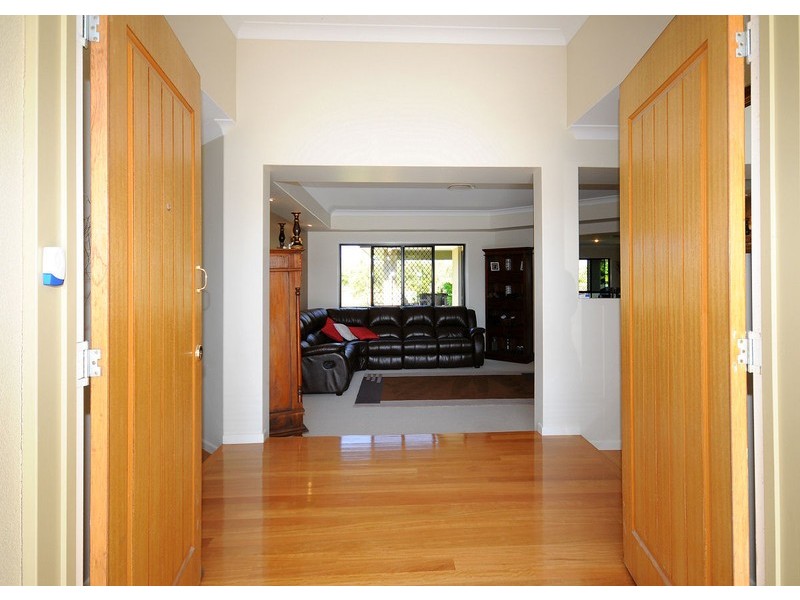 11 Kingston Close, Wondunna QLD 4655