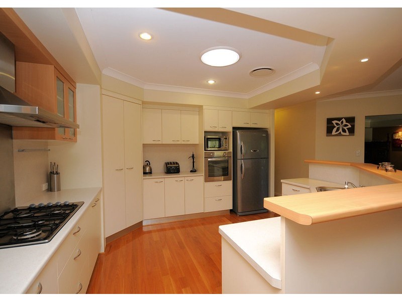 11 Kingston Close, Wondunna QLD 4655