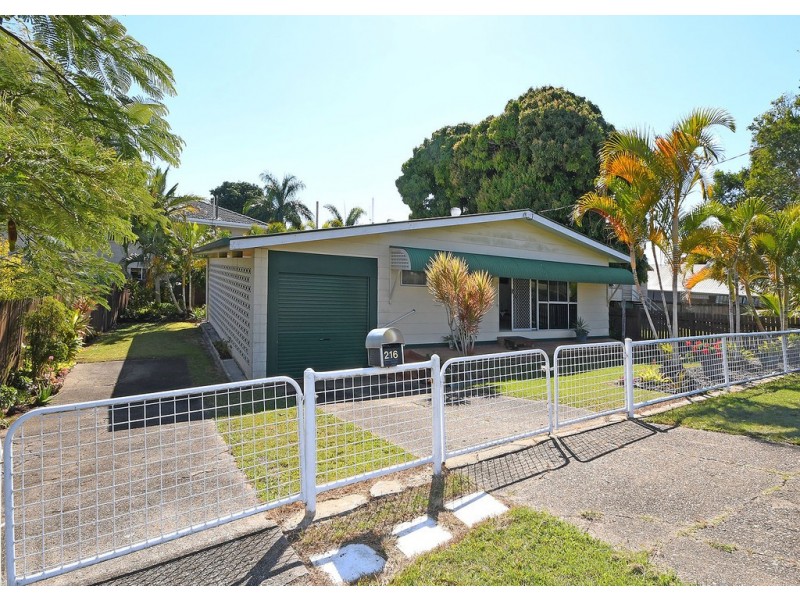 216 Torquay Terrace, Torquay QLD 4655